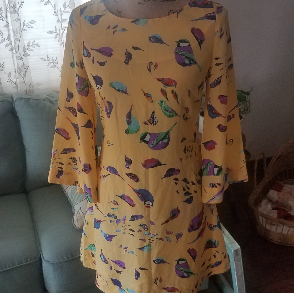 Jarlo Yellow Flowy Tunic Dress Like New
